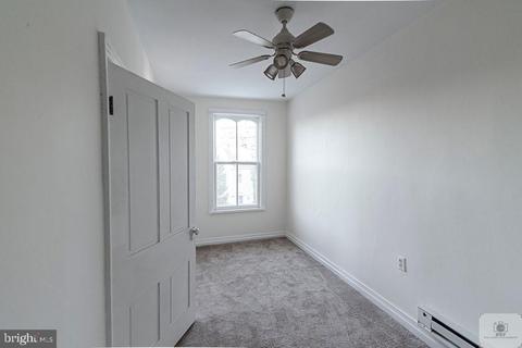 30 32 34 S Main St, Smithsburg, MD 21783 photo 52