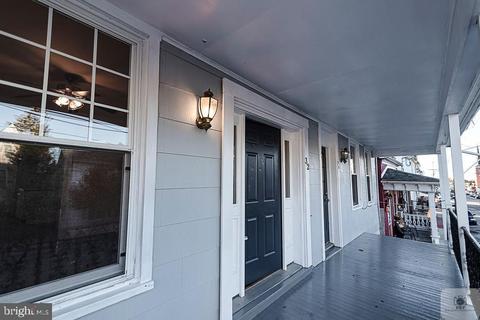 30 32 34 S Main St, Smithsburg, MD 21783 photo 7