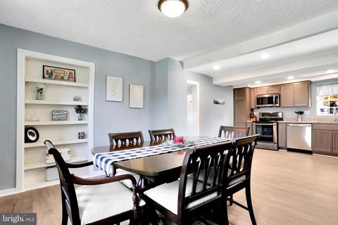 25442 Warren Ave, Cascade, MD 21719 photo 8