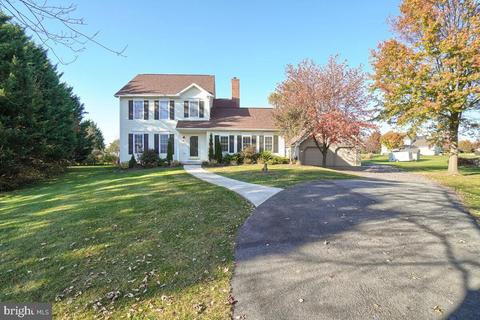 13402 Wellspring Dr, Hagerstown, MD 21740 photo 1