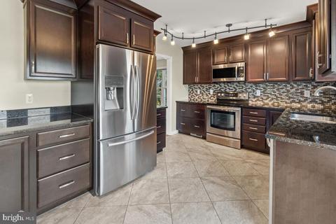 13402 Wellspring Dr, Hagerstown, MD 21740 photo 10