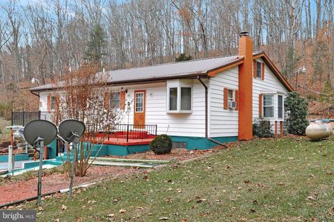 14014 Hollow Rd, Hancock, MD 21750 photo 6