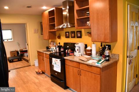 22116 Pikeside Dr, Smithsburg, MD 21783 photo 10