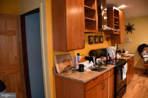 22116 Pikeside Dr, Smithsburg, MD 21783 photo 9
