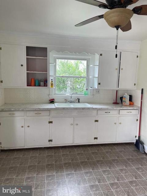 817 Security Rd, Hagerstown, MD 21740 photo 3
