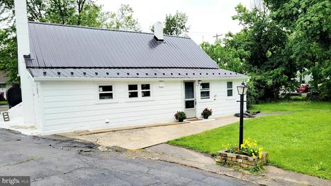 12013 Mapleville Rd, Cavetown, MD 21720 photo 4