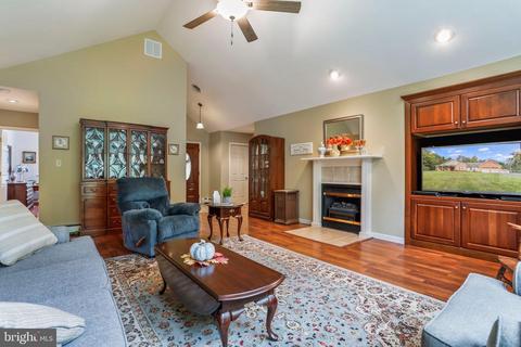 11856 Boyd Rd, Clear Spring, MD 21722 photo 5