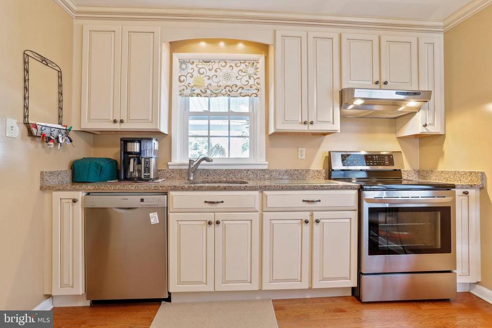  17 E Sunset Ave, Williamsport, MD 21795 photo 12