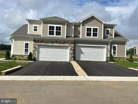 19558 Cosmos St, Hagerstown, MD 21742