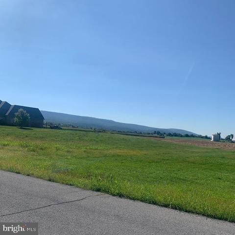 22106 Whitestone Ct, Smithsburg, MD 21783