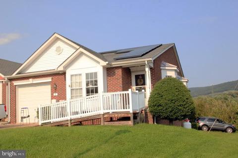 2 Eckstine Ct, Smithsburg, MD 21783 photo 1