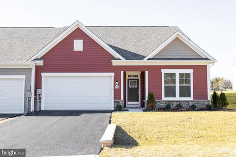 19566 Cosmos St, Hagerstown, MD 21742