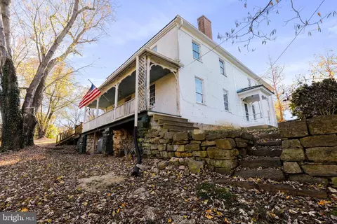124 E High St, Sharpsburg, MD 21782