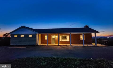 6214 Clevelandtown Rd, Boonsboro, MD 21713