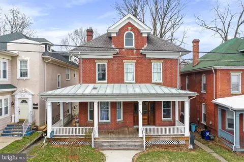 423 Summit Ave, Hagerstown, MD 21740