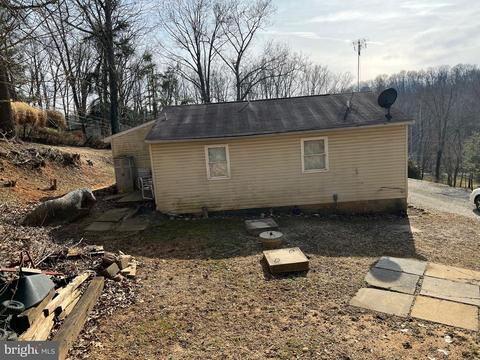 5624 Mose Cir, Sharpsburg, MD 21782