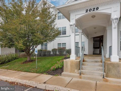 2029 Windsong Dr #1A, Hagerstown, MD 21740
