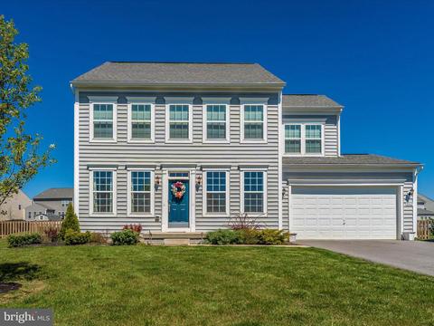 18142 Alloway Ct, Hagerstown, MD 21740