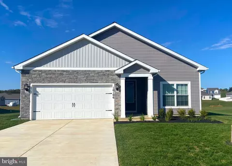 10106 Amelia Ct, Hagerstown, MD 21740