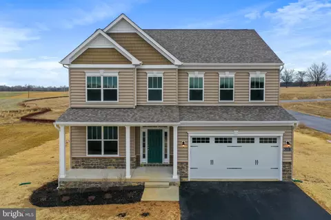 13101 John Martin Dr, Williamsport, MD 21795