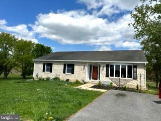 13505 Kretsinger Rd, Smithsburg, MD 21783 photo 2