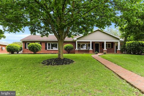 12703 Bradbury Ave, Smithsburg, MD 21783