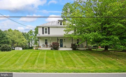 18014 Lappans Rd, Fairplay, MD 21733