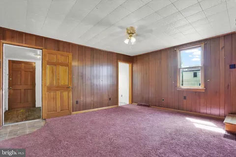 14 E Frederick St, Williamsport, MD 21795 photo 5