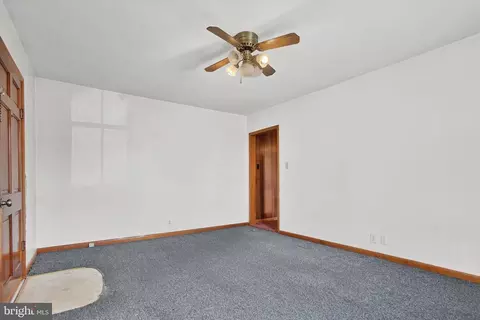 14 E Frederick St, Williamsport, MD 21795 photo 3
