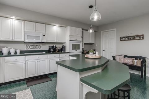 11509 Crystal Falls Dr, Smithsburg, MD 21783 photo 13