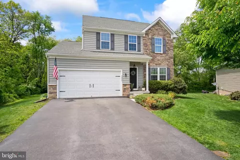 9202 Helmsdale Pl, Hagerstown, MD 21740