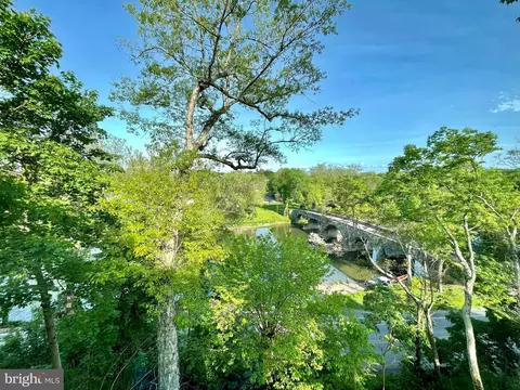 12527 Rockdale Rd, Clear Spring, MD 21722 photo 2