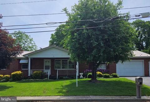 352 Woodpoint, Hagerstown, MD 21740