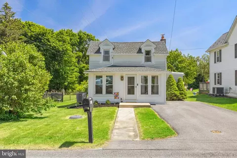 25434 Warren Ave, Cascade, MD 21719 photo 2