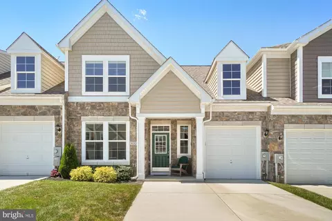 20212 Huntington Ct, Hagerstown, MD 21742