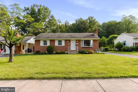 966 Noland Dr, Hagerstown, MD 21740