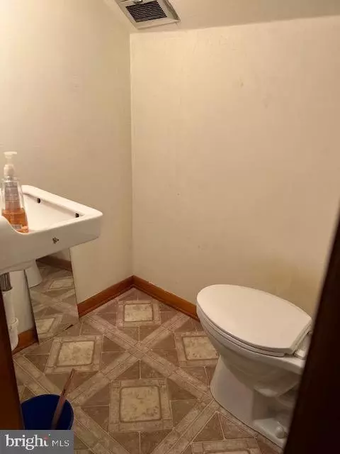 12930 Spickler Rd, Clear Spring, MD 21722 photo 11