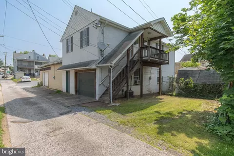 231 Alexander Rear St, Hagerstown, MD 21740