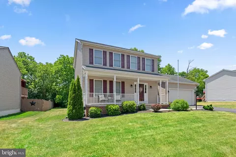 13032 Primrose Ln, Hagerstown, MD 21742