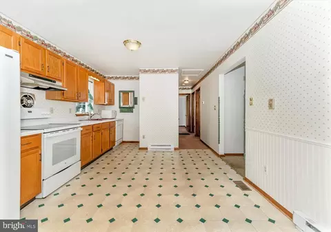 208 Maple Ave, Boonsboro, MD 21713 photo 8