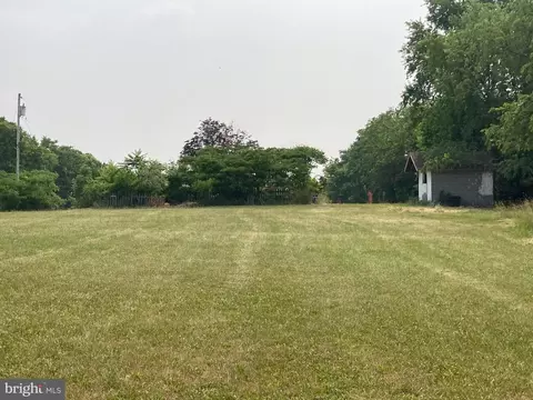 12200 Brookfield Ave, Hagerstown, MD 21740