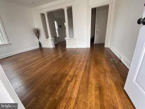 112 E Baltimore St, Hagerstown, MD 21740 photo 3
