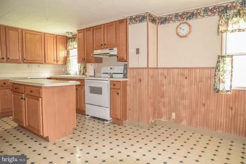 14012 Edgemont Rd, Smithsburg, MD 21783 photo 6