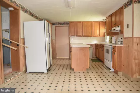 14012 Edgemont Rd, Smithsburg, MD 21783 photo 4