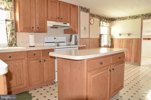 14012 Edgemont Rd, Smithsburg, MD 21783 photo 5