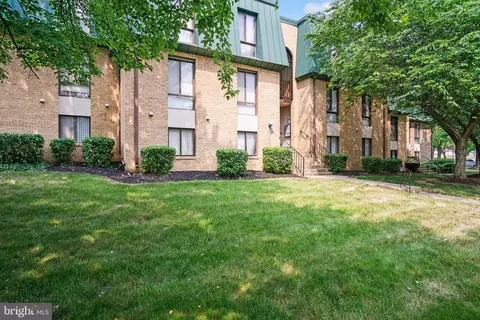 1016 Brinker Dr #102, Hagerstown, MD 21740