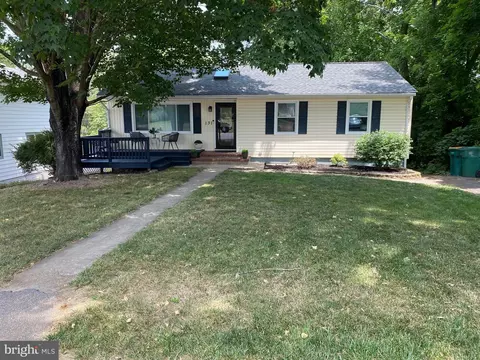 131 N Colonial Dr, Hagerstown, MD 21742