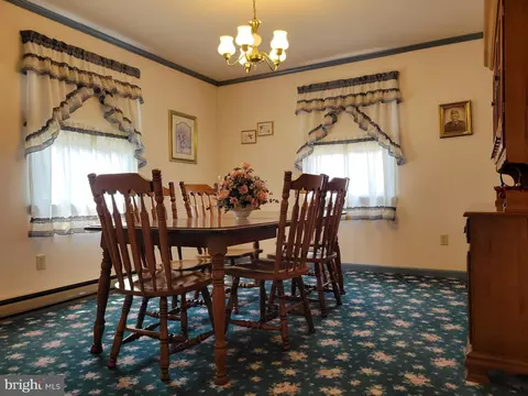 22518 Cave Hill Rd, Smithsburg, MD 21783 photo 9
