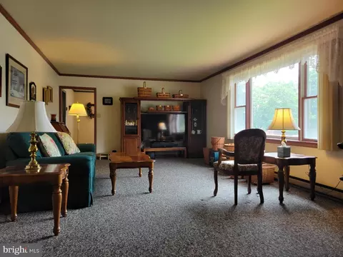 22518 Cave Hill Rd, Smithsburg, MD 21783 photo 4