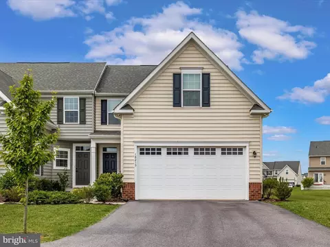 18215 Brownstone Pl, Hagerstown, MD 21740